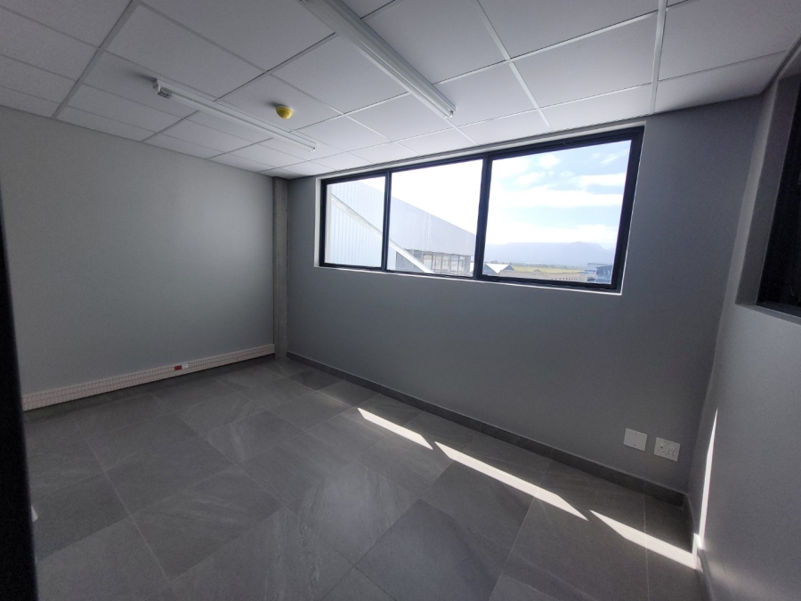 To Let commercial Property for Rent in Pacaltsdorp Western Cape